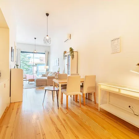 Republica I By Innkeeper