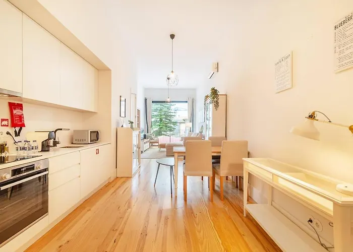 Republica I By Innkeeper *